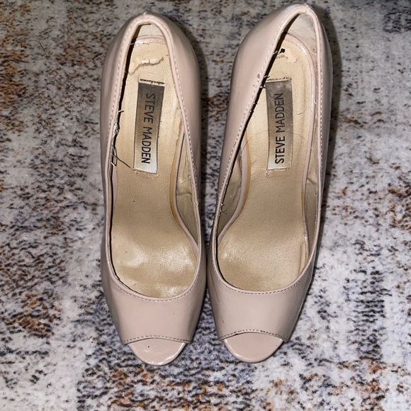 Steve Madden Shoes - Steve Madden Blush Peep Toe Heels